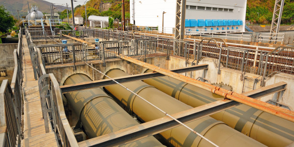 Tuberos · Instalación / Mantenimiento Tuberías Industriales en Pirineus · Soldadura y Unión de Tuberías